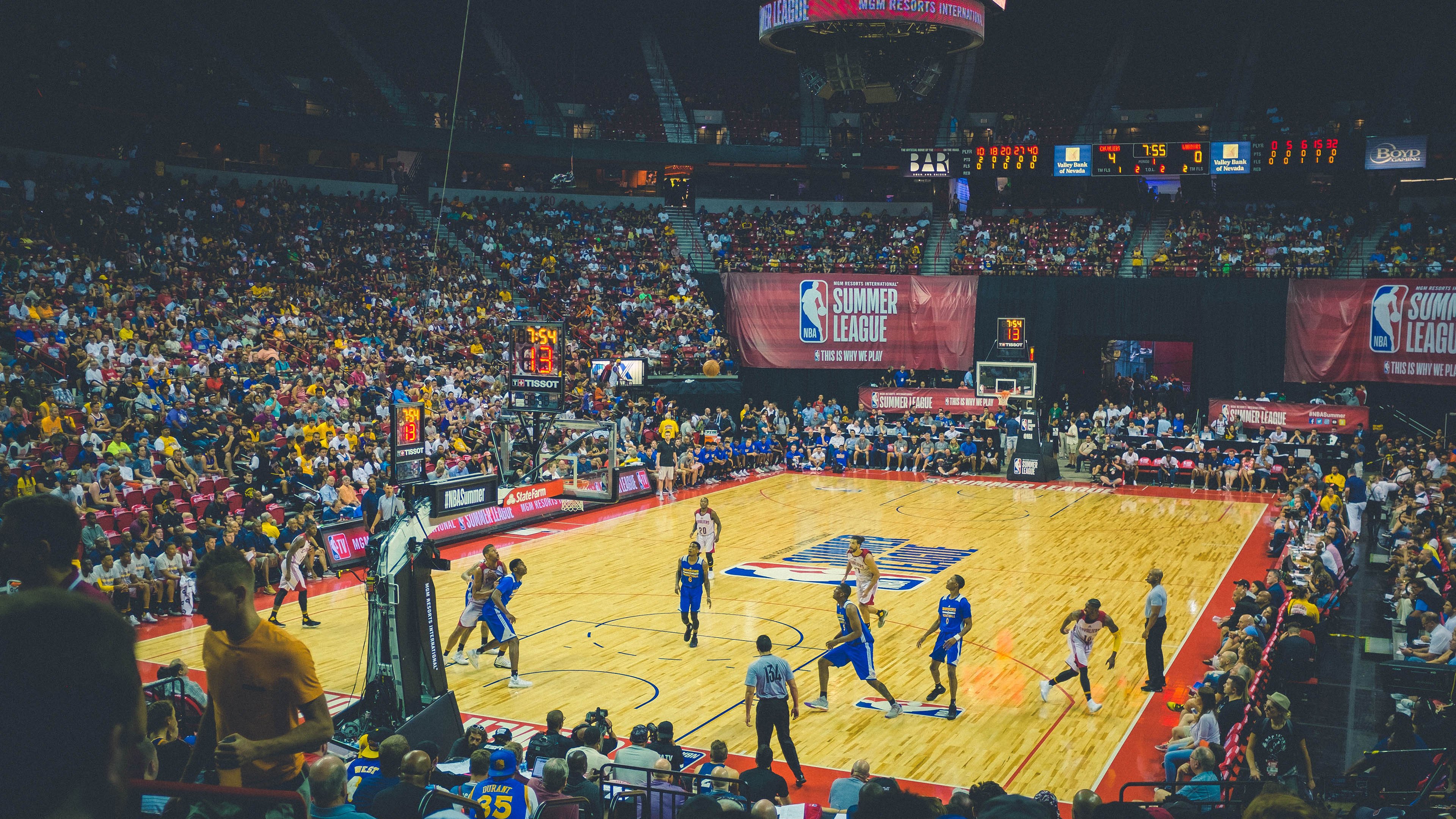 西决生死战之夜，恩比德用冠军级表现，为失败者正名