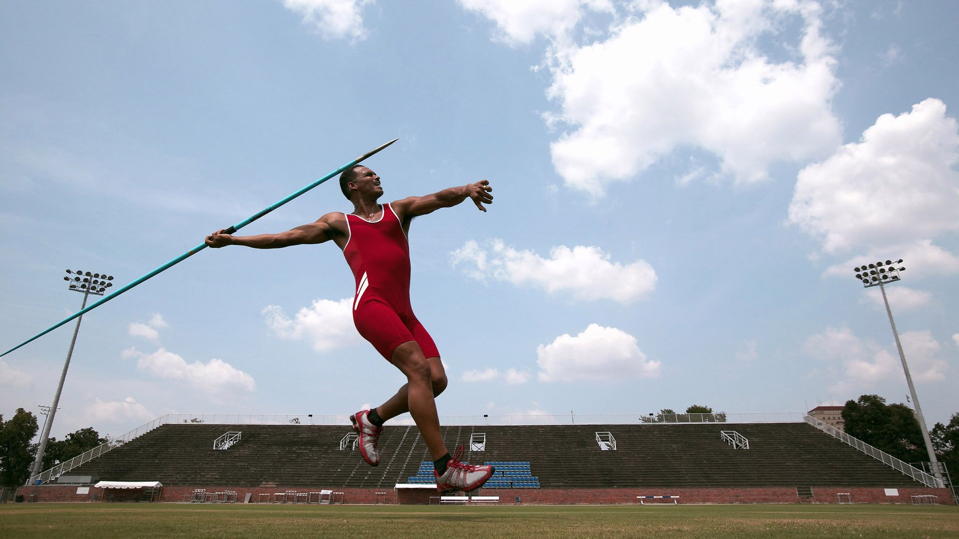 马刺踏平猛龙,切特成为关键先生
