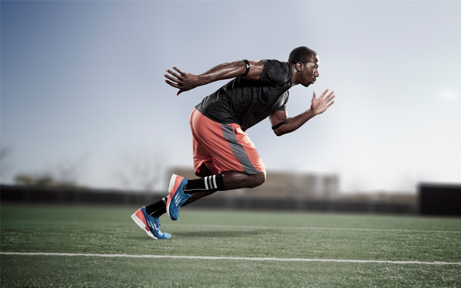 切特在焦点战证明自己，开拓者带走深圳队